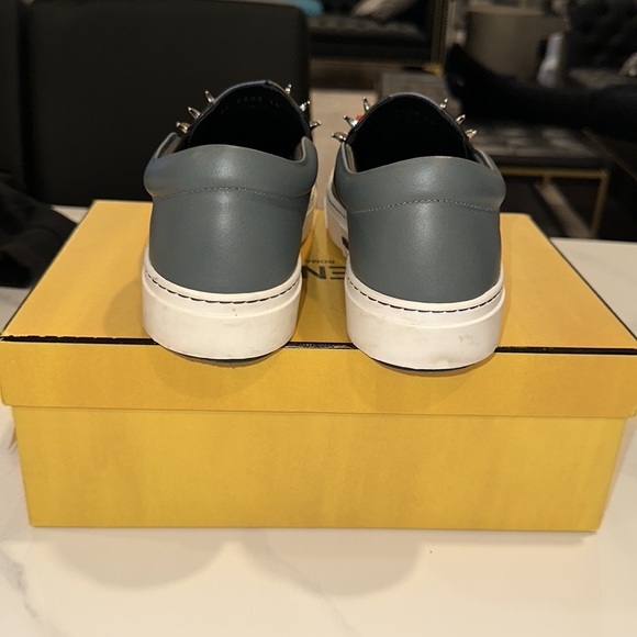 FENDI SLIP ONS LOAFERS EYES & EYELASH DETAIL. VERY GOOD CONDITION. RARE - Picture 10 of 16